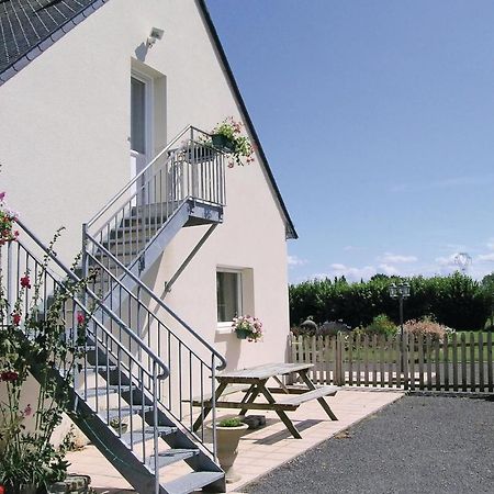 Amazing Apartment In Roz-Landrieux With Kitchen Esterno foto