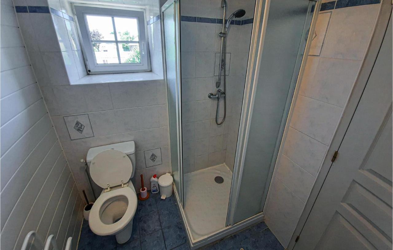 Amazing Apartment In Roz-Landrieux With Kitchen Esterno foto