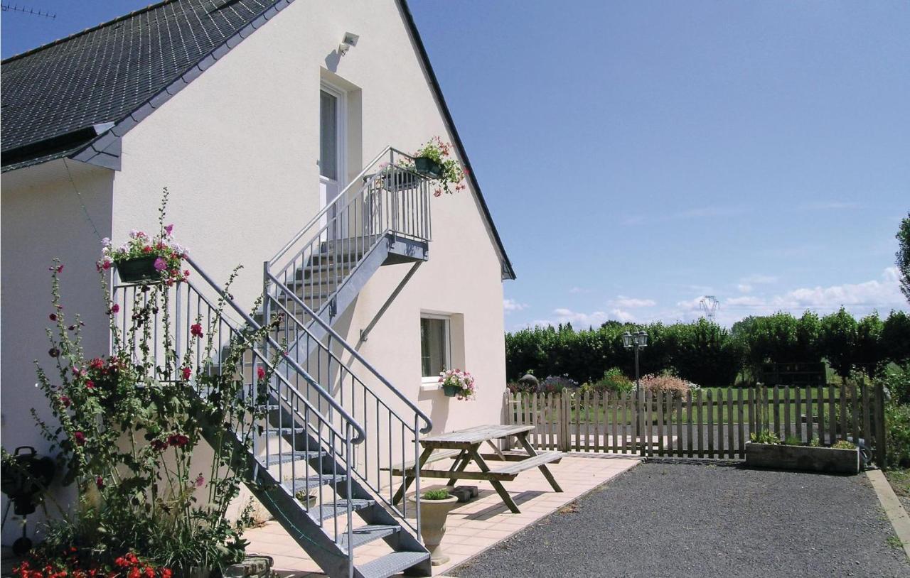 Amazing Apartment In Roz-Landrieux With Kitchen Esterno foto