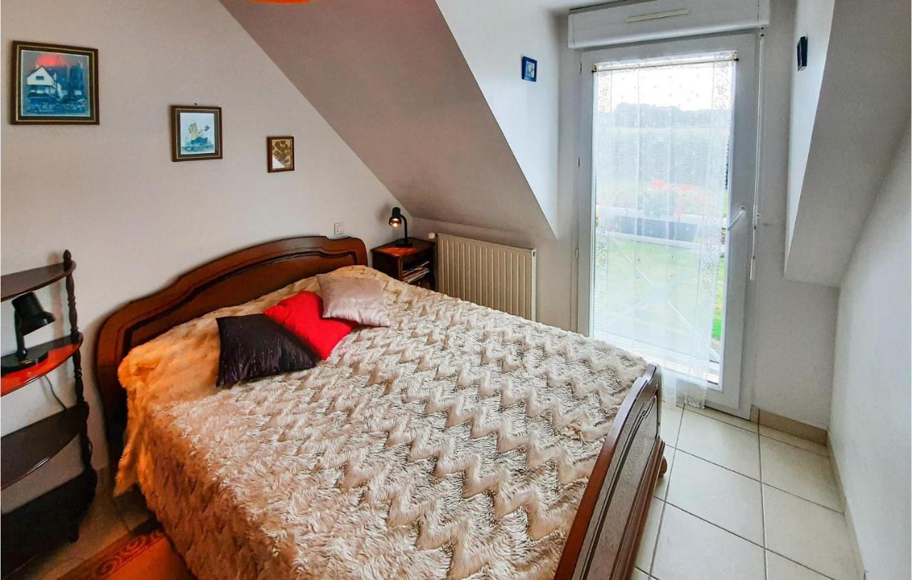 Amazing Apartment In Roz-Landrieux With Kitchen Esterno foto